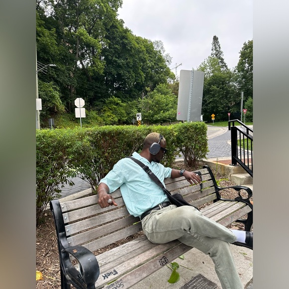 Wavy Oversized Button Shirt
Size S
Length 75 cm
Chest 120 cm
Shoulder 65 cm - Picture 4 of 6